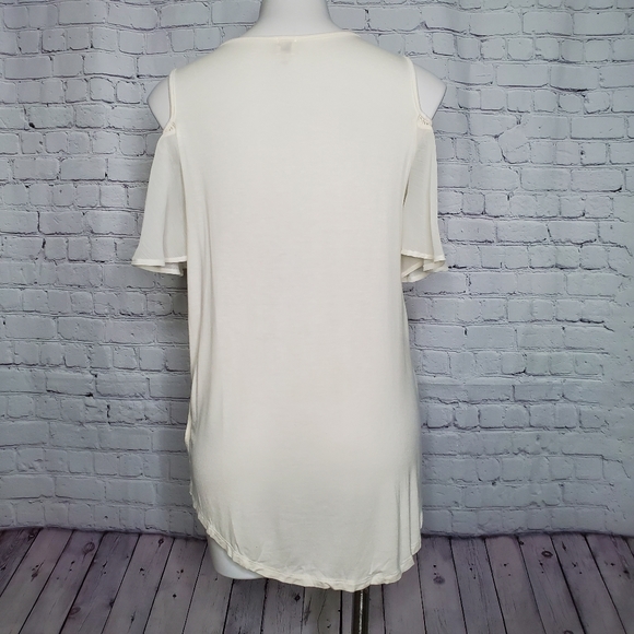 A.Moon Cold Shoulder Sheer Sleeve Cream Top Size S - Picture 3 of 9